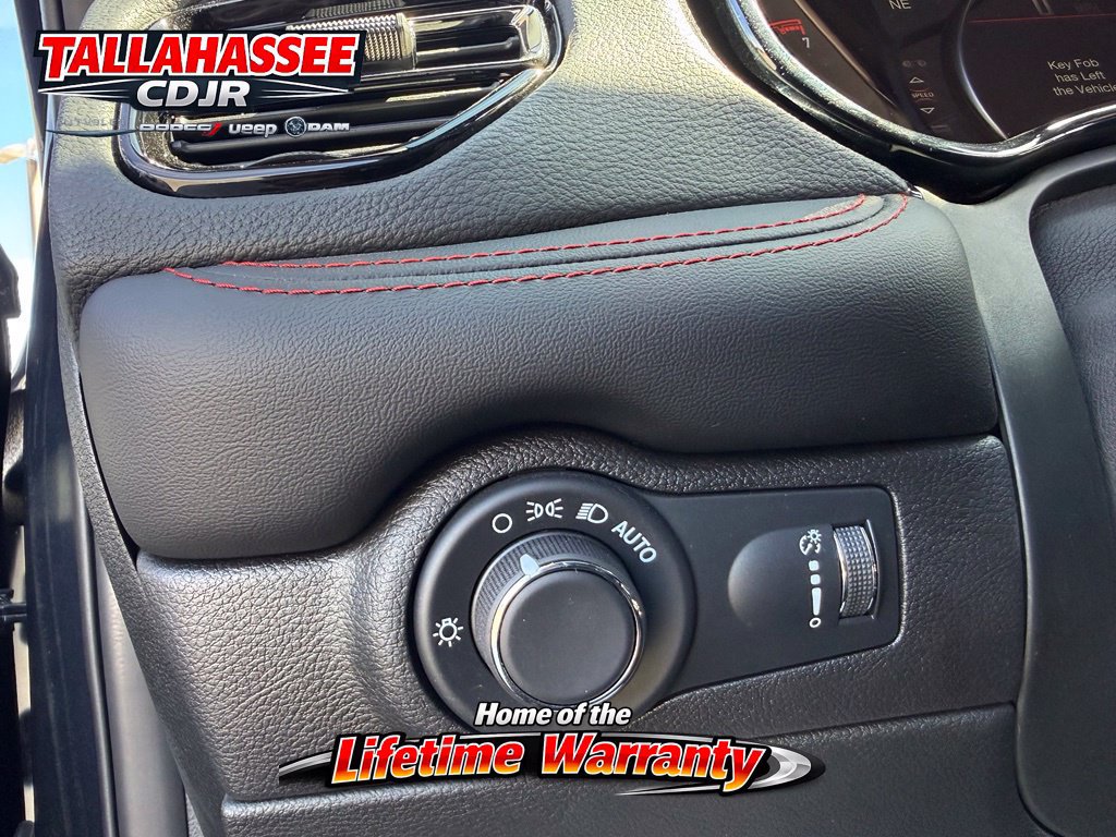 Used 2025 Dodge Durango GT w/ Trailer Tow Group IV AWD/4WD image 38