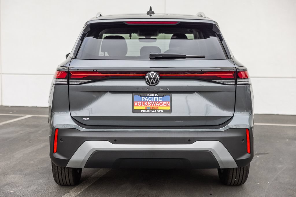 New 2026 Volkswagen Tiguan S FWD image 4