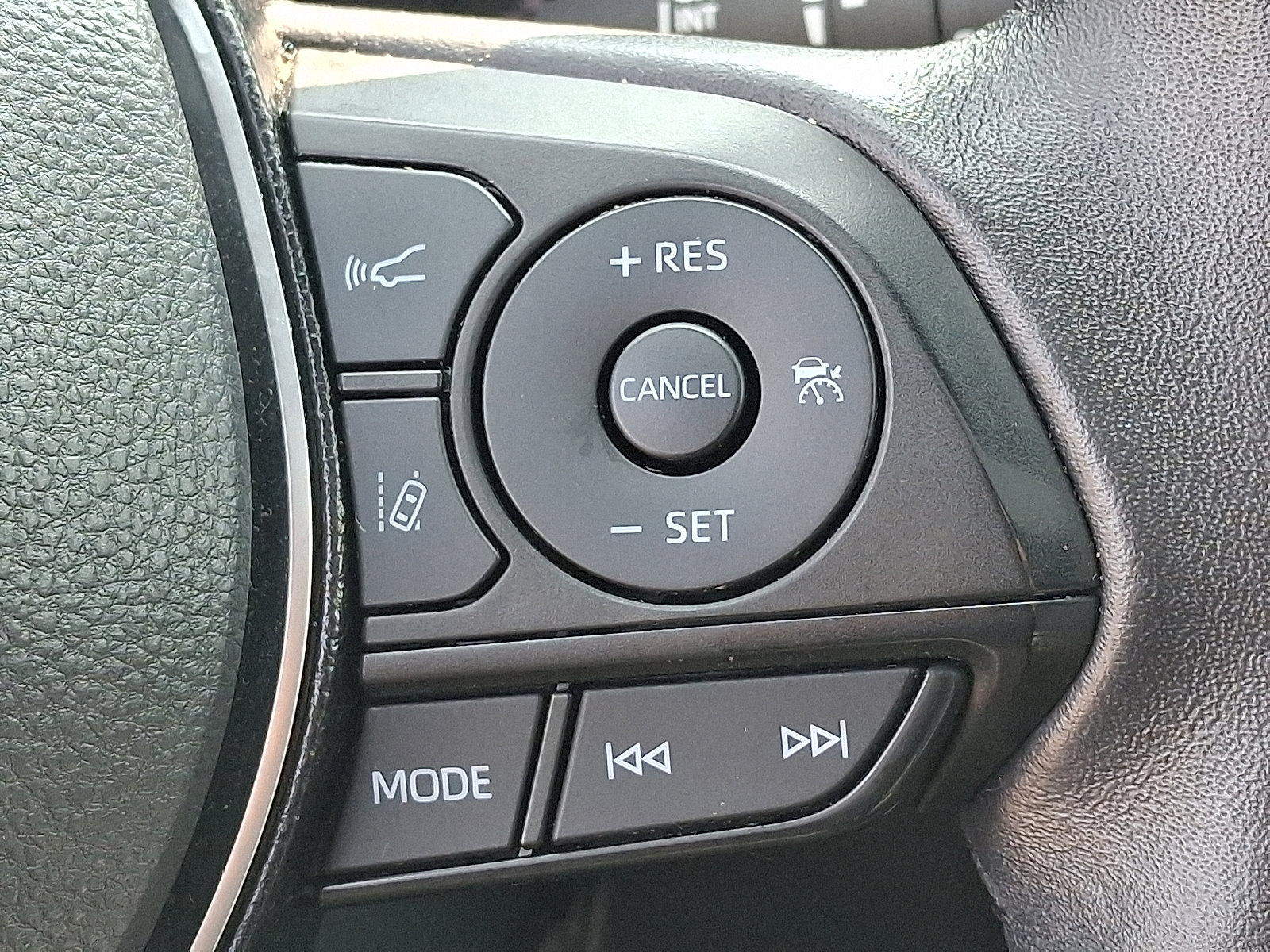 Certified 2020 Toyota RAV4 XSE w/ Carpet Mat Package image 22