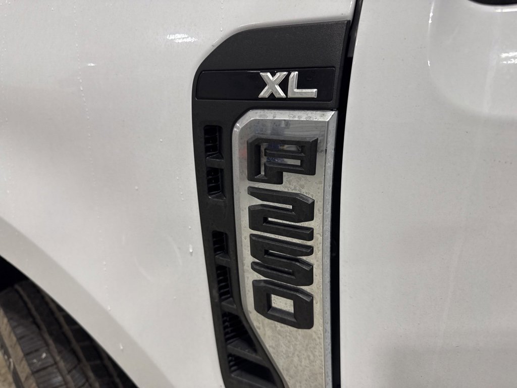 New 2025 Ford F250 XL w/ XL Driver Assist Package image 14