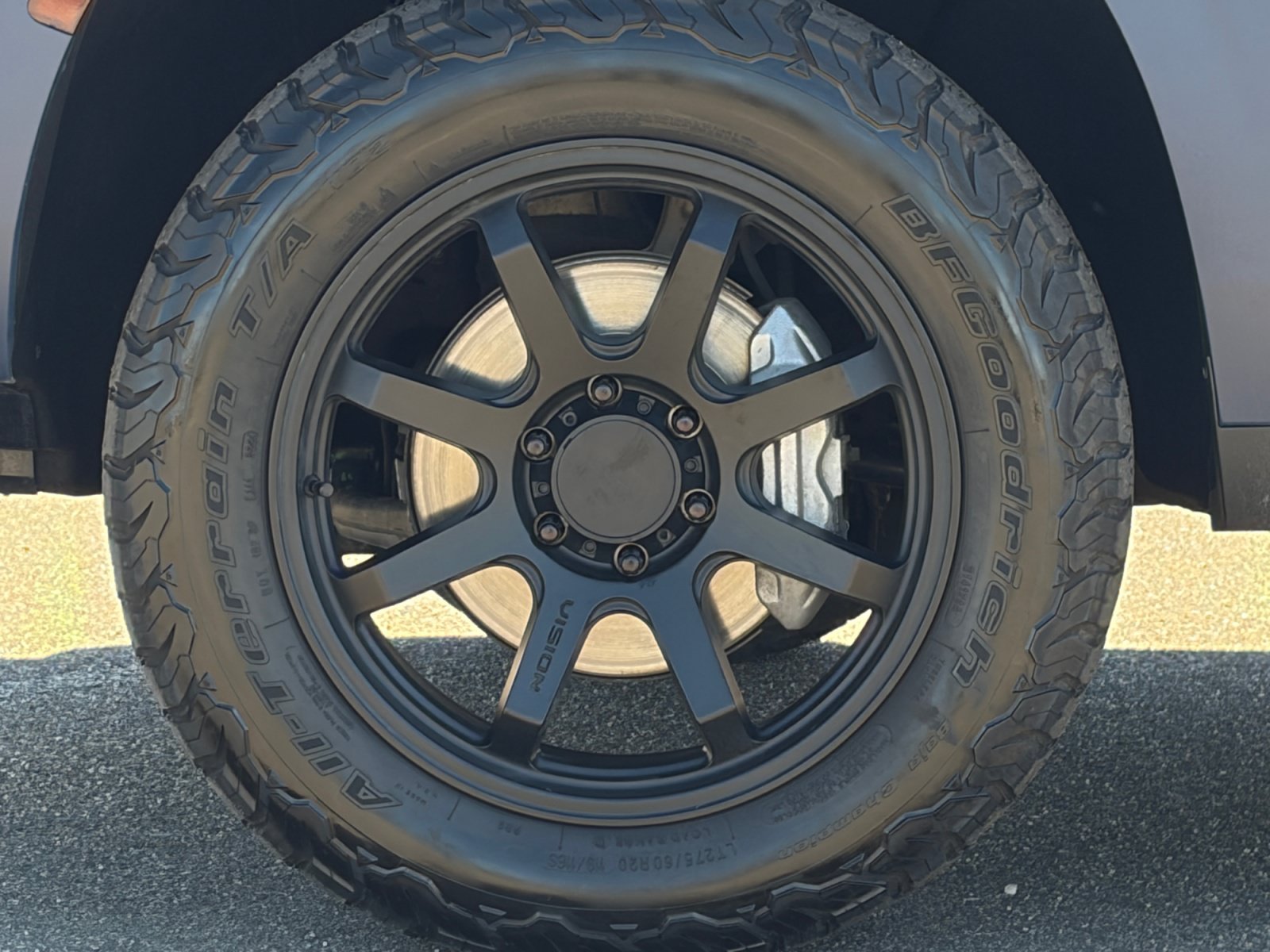 Used 2022 Chevrolet Tahoe Z71 w/ Off-Road Capability Package AWD/4WD image 12