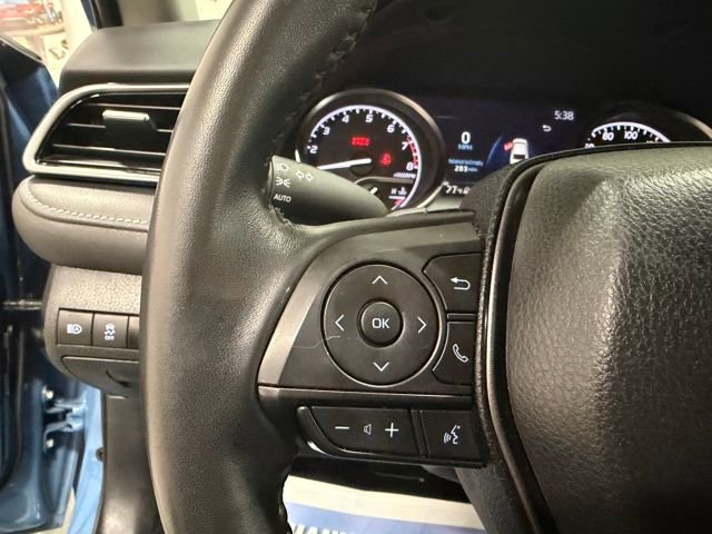 Used 2024 Toyota Camry SE image 34