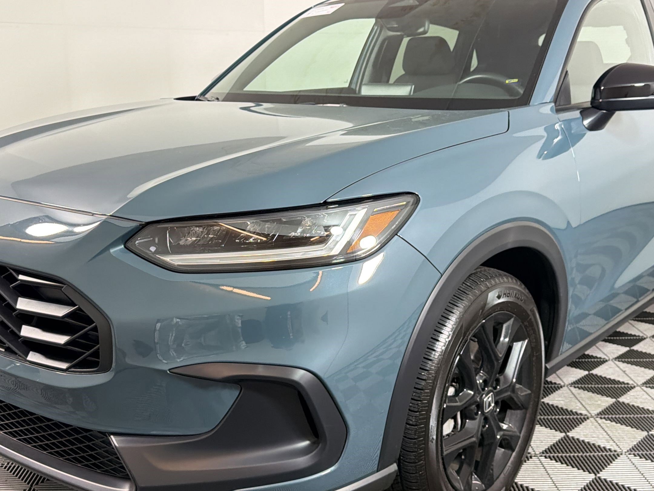 Used 2025 Honda HR-V Sport image 20