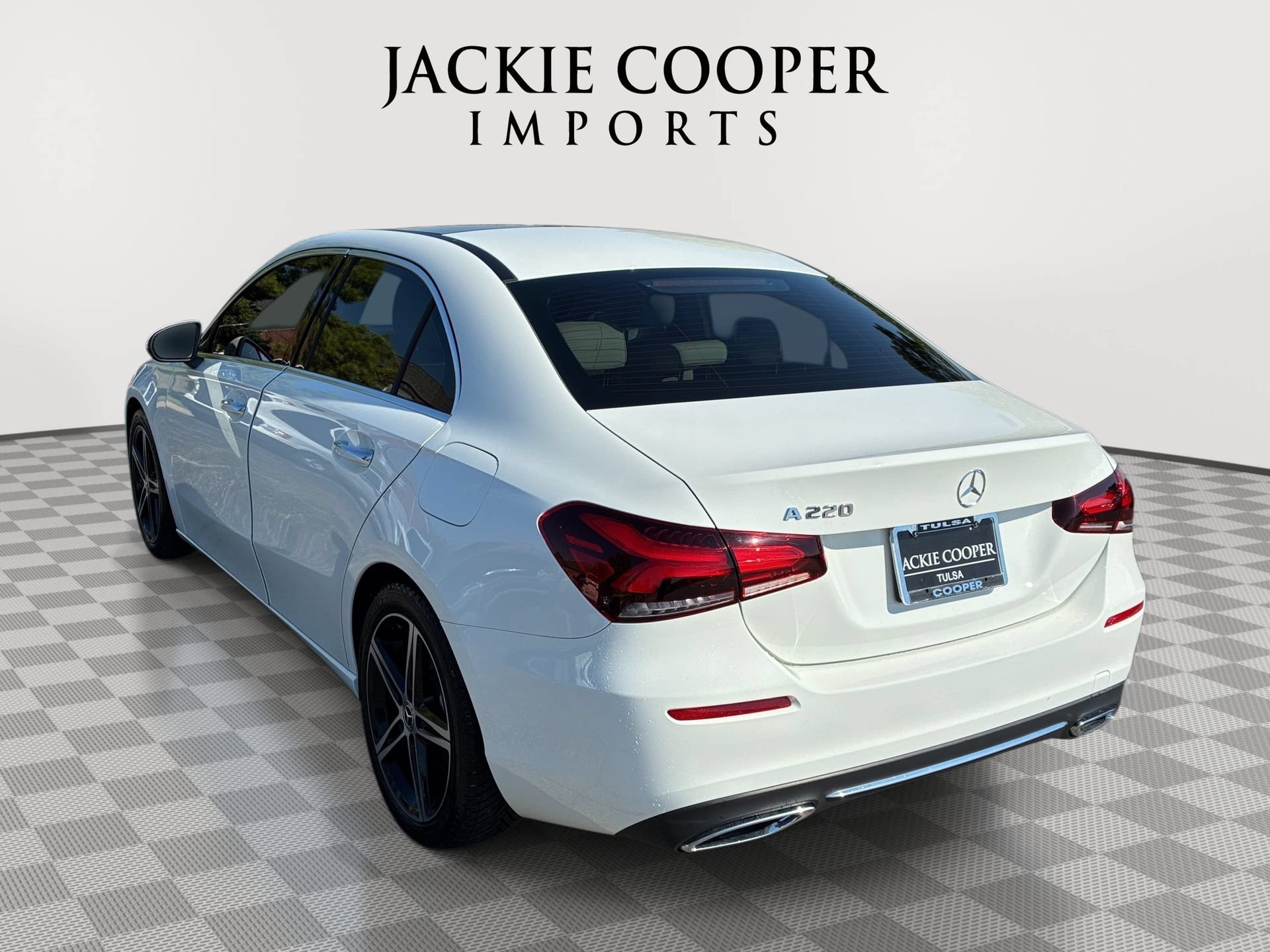 Used 2022 Mercedes-Benz A 220 image 7