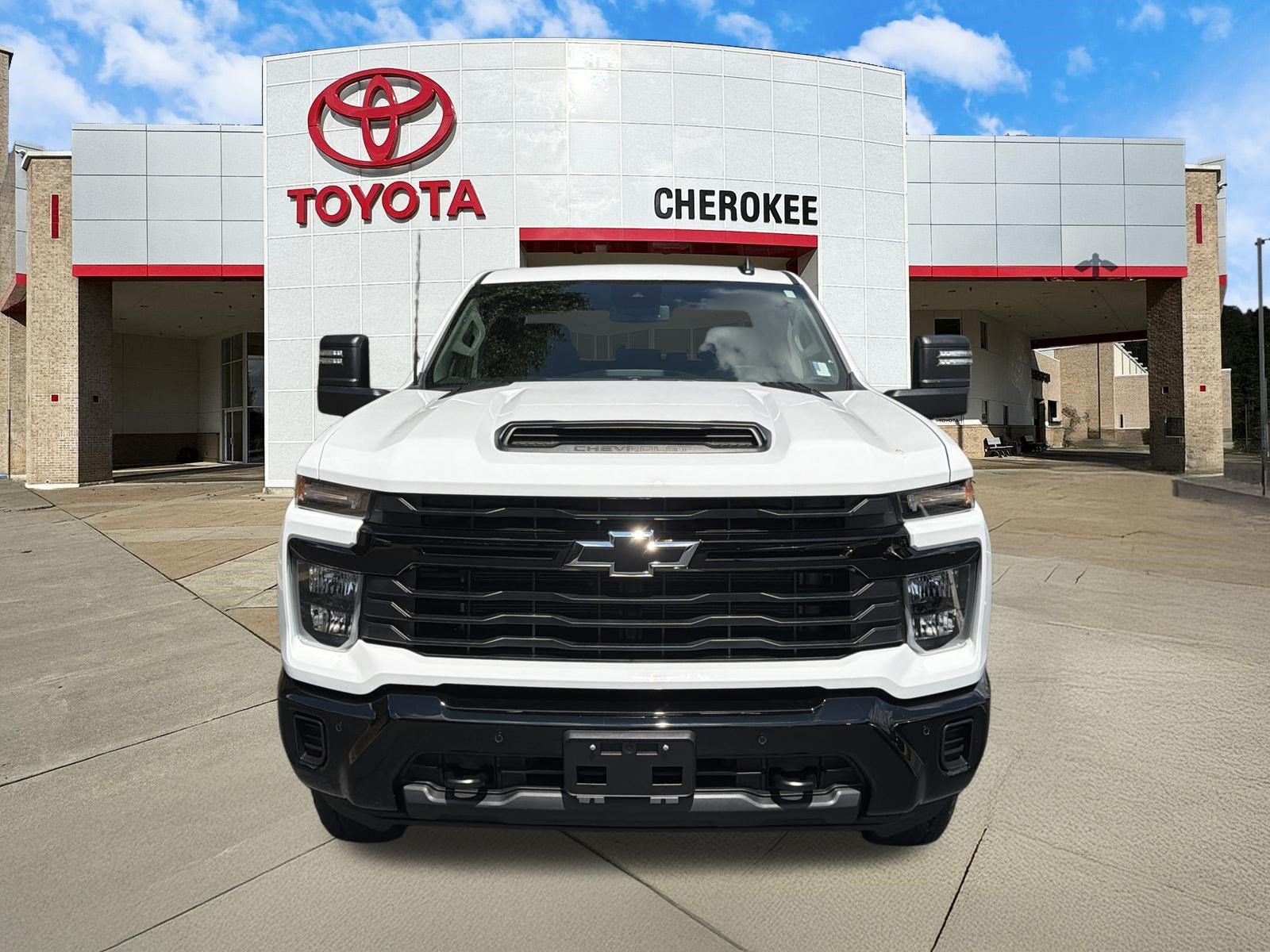Used 2026 Chevrolet Silverado 2500 Custom w/ Custom Value Package AWD/4WD image 2
