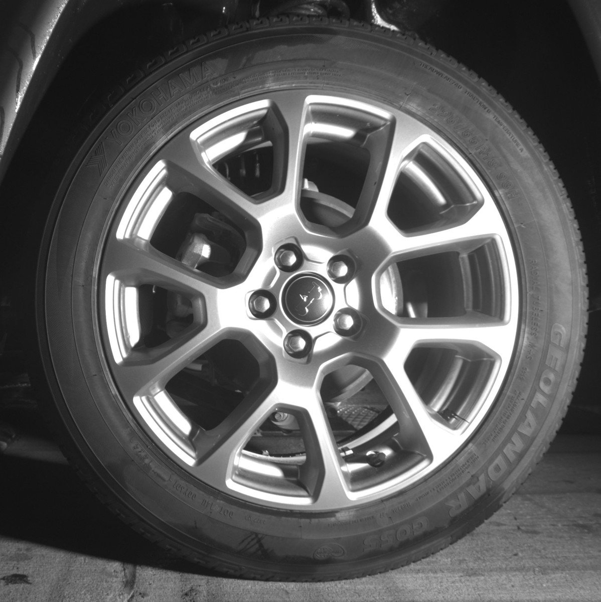 Used 2025 Jeep Compass Limited image 14