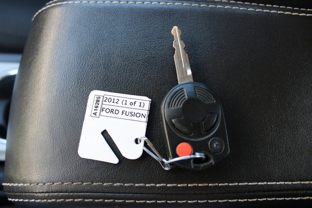 Used 2012 Ford Fusion SE image 30