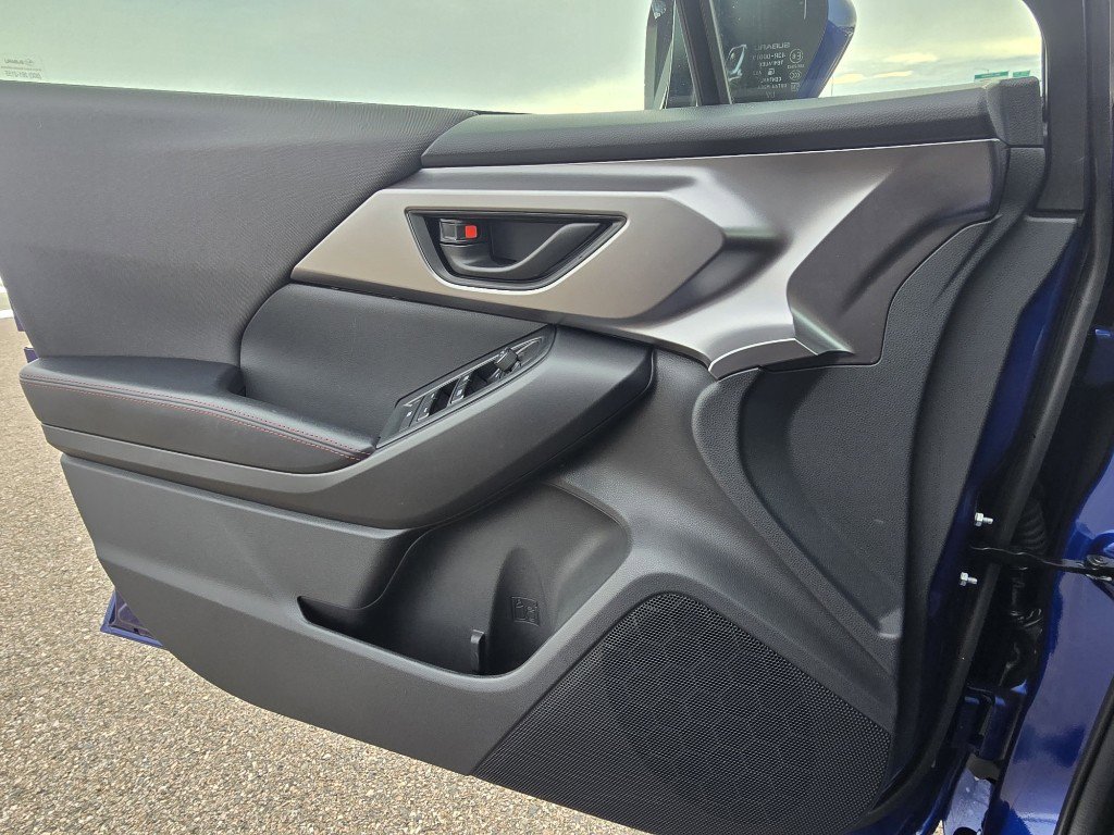 Used 2025 Subaru Impreza 2.0i Sport image 17