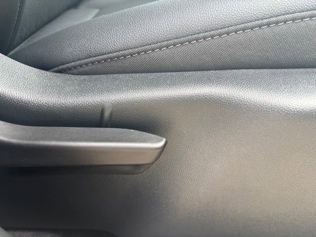 New 2026 Chevrolet Equinox LT FWD image 13