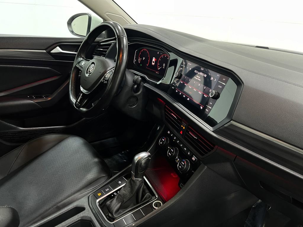 Used 2019 Volkswagen Jetta SEL image 19