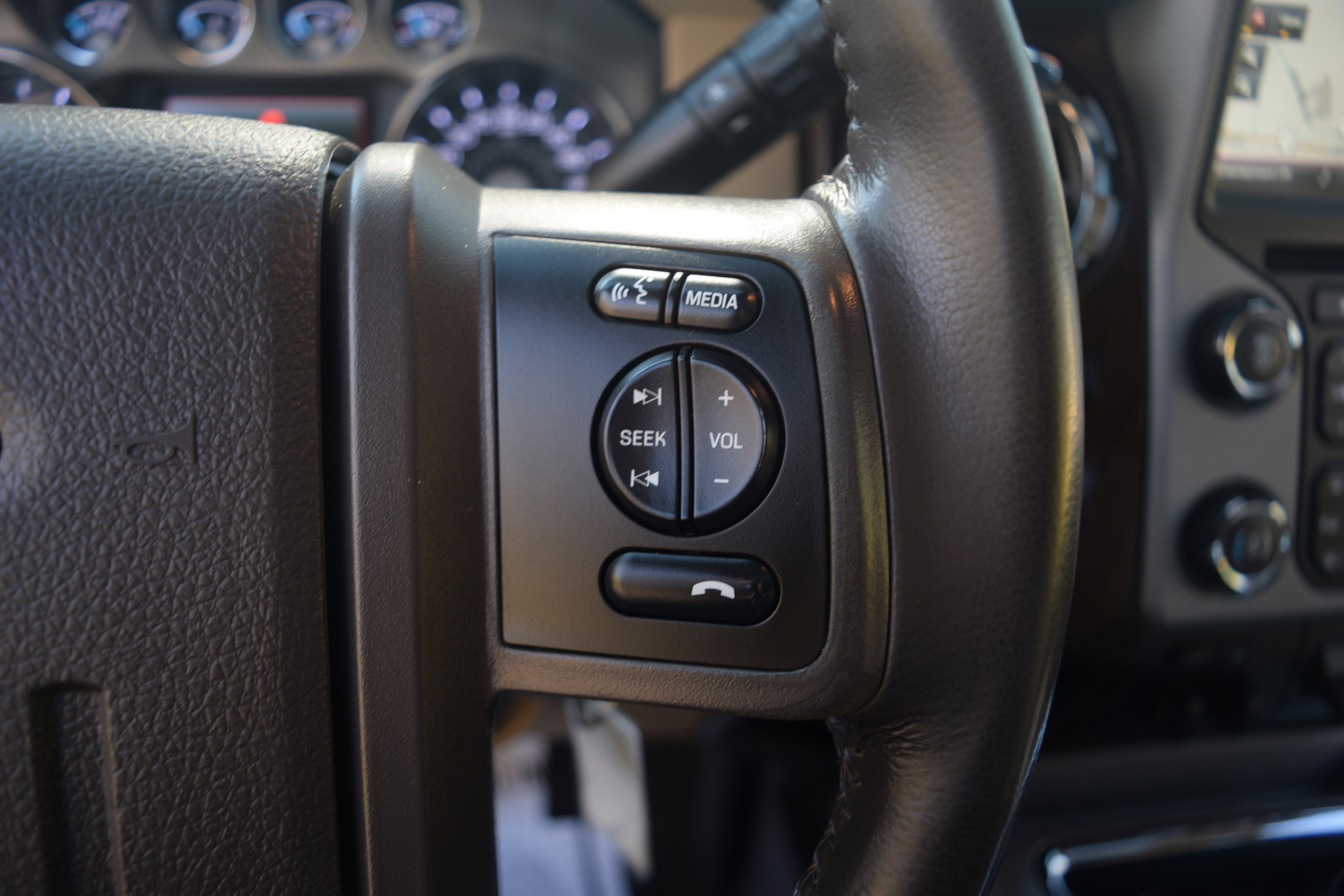 Used 2016 Ford F250 Lariat w/ Lariat Ultimate Package image 5