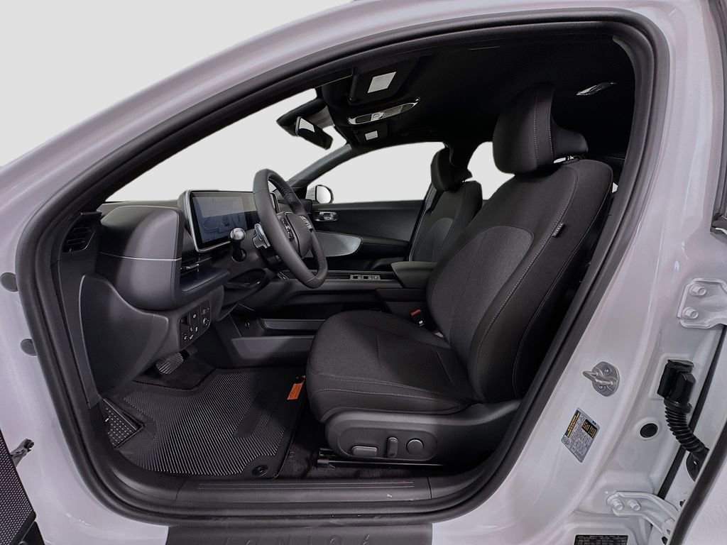 New 2025 Hyundai Ioniq 6 SE image 16