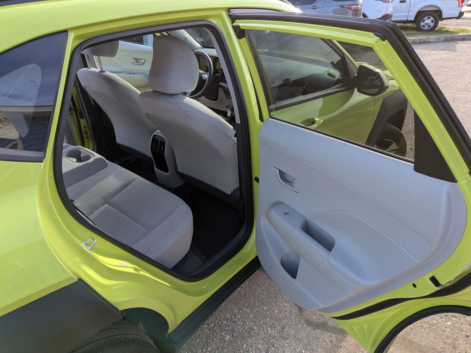 Used 2024 Hyundai Kona SEL image 30