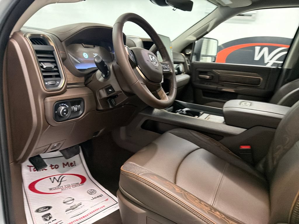 New 2027 RAM 3500 Limited AWD/4WD image 11