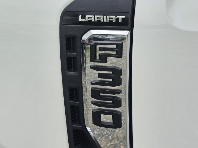 New 2026 Ford F350 Lariat w/ Lariat Premium Package AWD/4WD image 5
