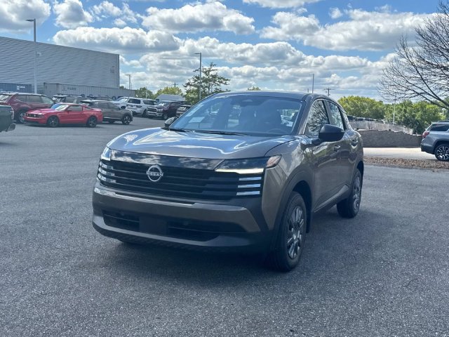 New 2026 Nissan Kicks S FWD image 8