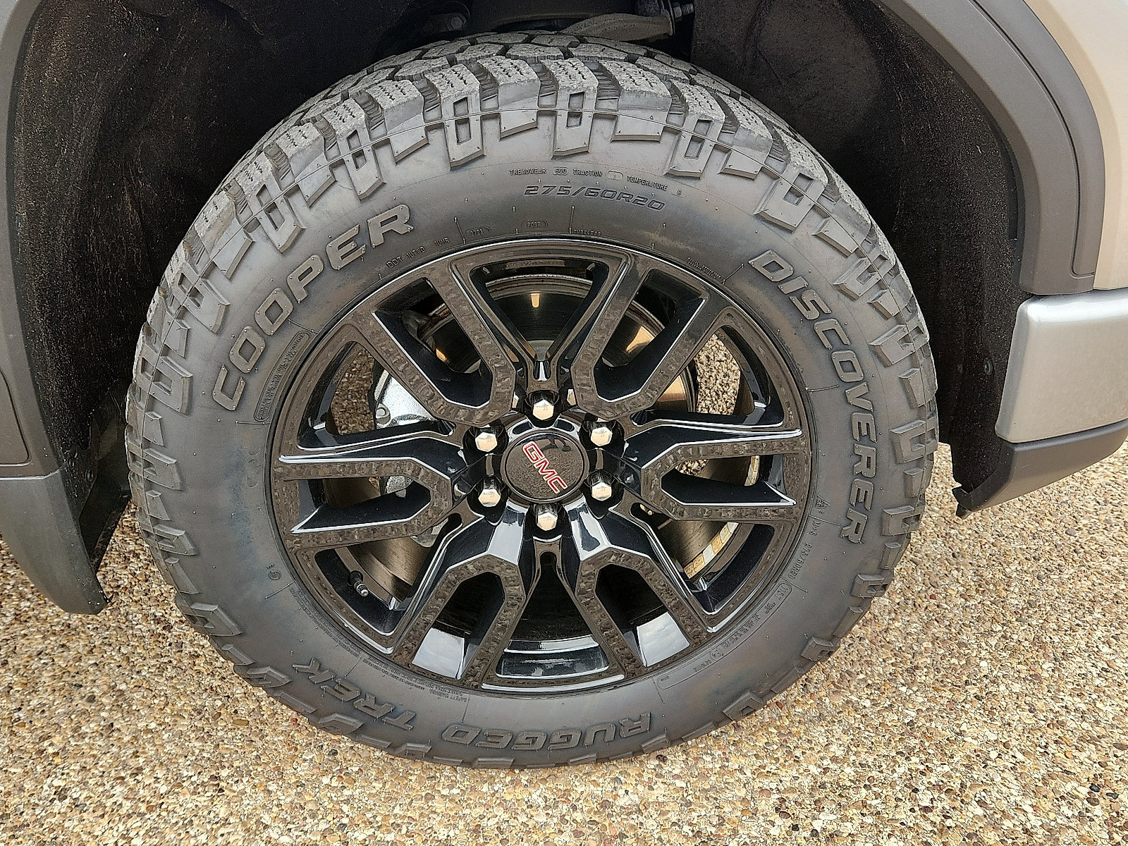 Used 2023 GMC Sierra 1500 Elevation AWD/4WD image 8