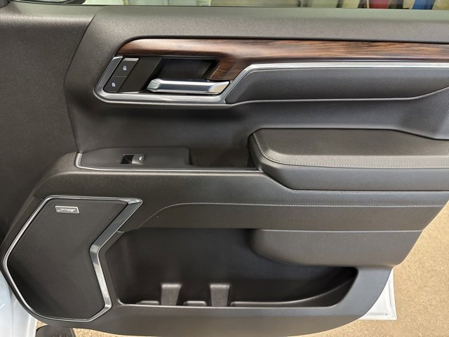 Used 2024 GMC Sierra 1500 SLT w/ SLT Convenience Package image 25