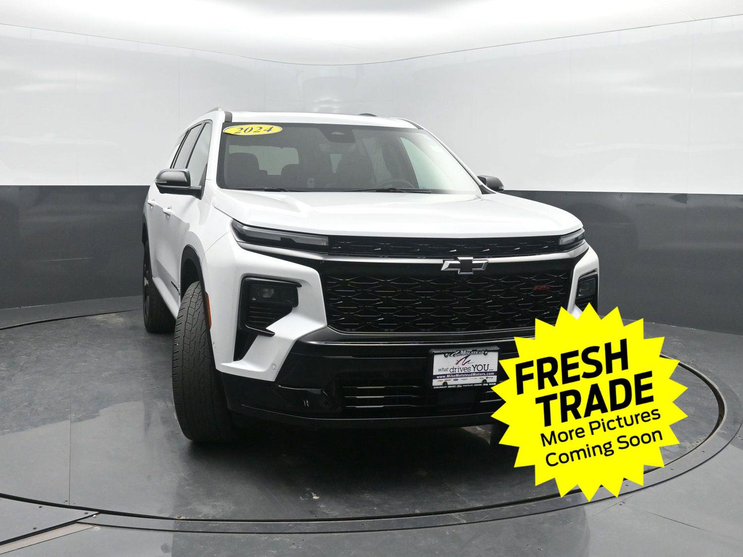 Used 2024 Chevrolet Traverse RS image 49