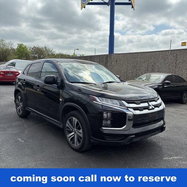 Used 2021 Mitsubishi Outlander Sport LE image 1