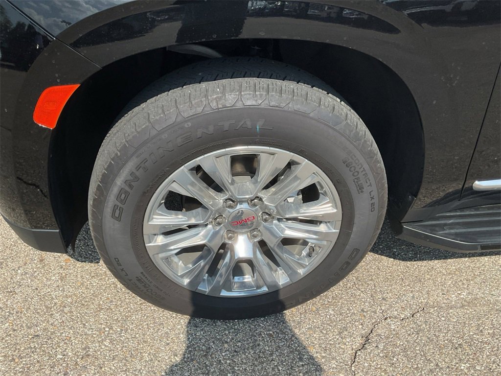 Used 2024 GMC Yukon Denali image 20