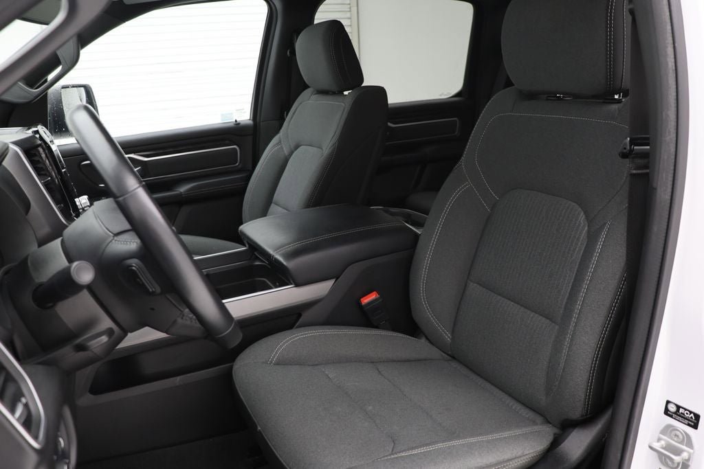 Used 2023 RAM 1500 Big Horn AWD/4WD image 18