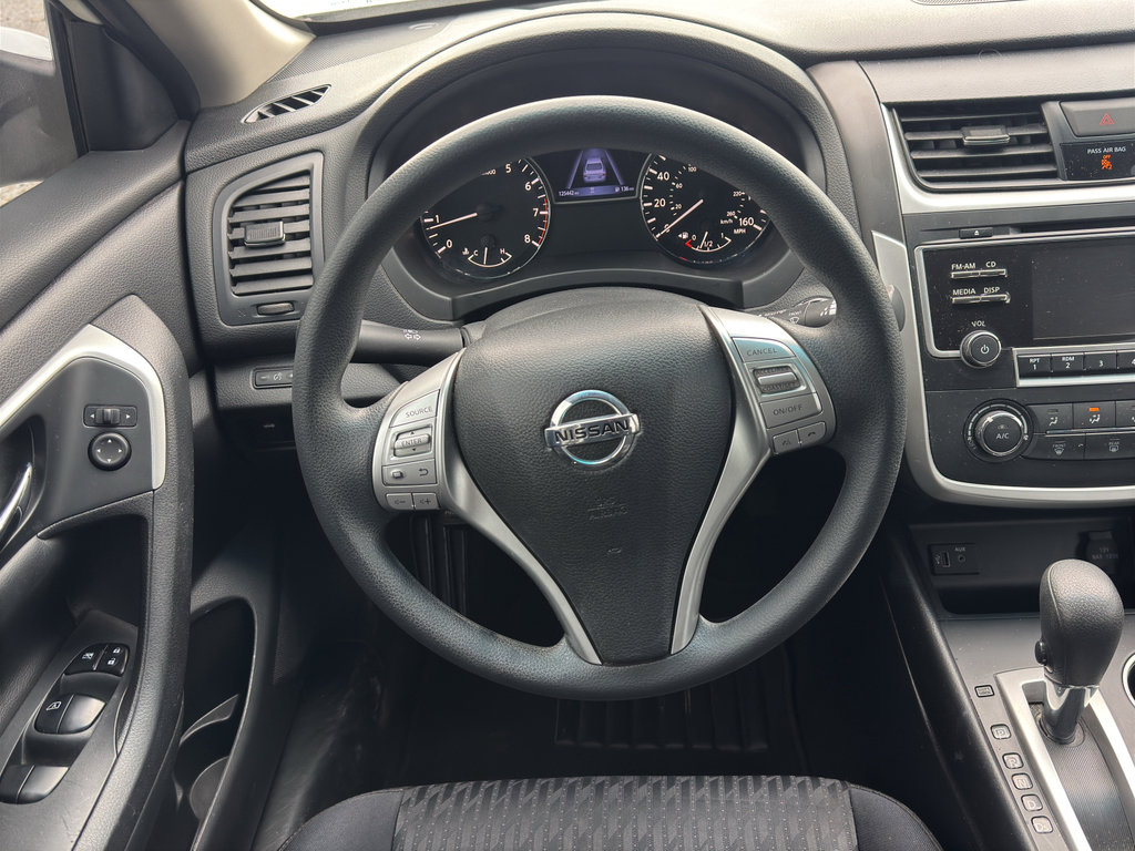 Used 2018 Nissan Altima 2.5 S w/ S Convenience Package image 13