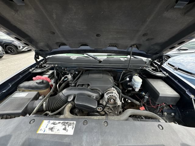 Used 2009 Chevrolet Silverado 1500 W/T AWD/4WD image 26