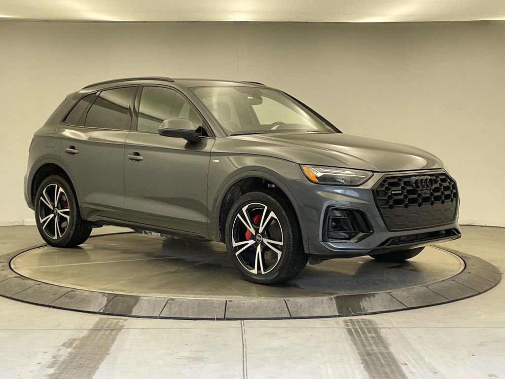 Certified 2025 Audi Q5 2.0T Premium Plus w/ Premium Plus Package image 9