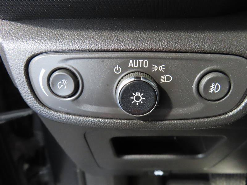 Used 2022 Chevrolet TrailBlazer RS FWD image 18