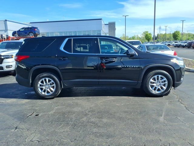 Used 2020 Chevrolet Traverse LS image 26