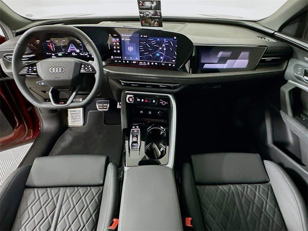 New 2025 Audi SQ5 Prestige image 3