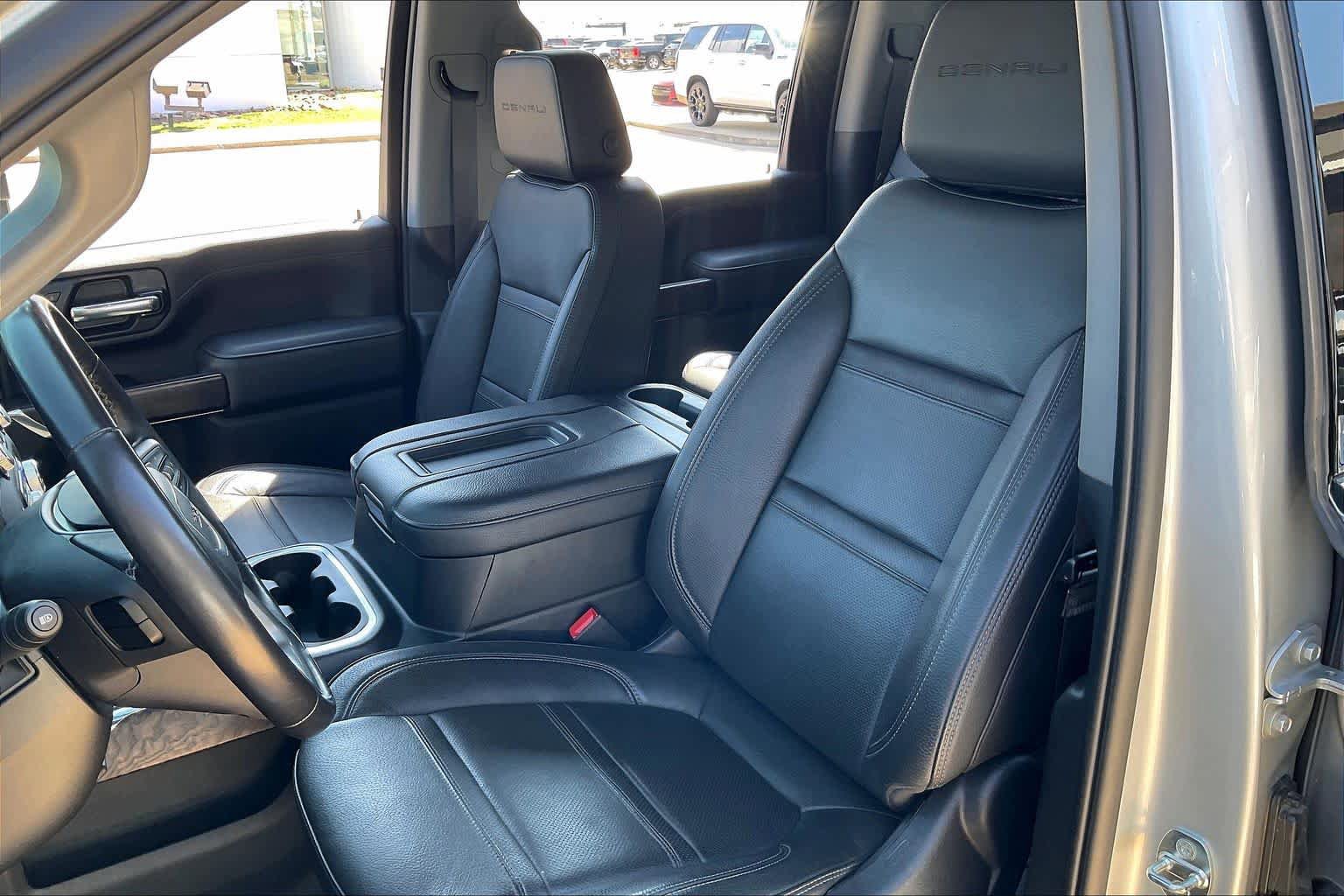 Certified 2022 GMC Sierra 2500 Denali w/ Denali Ultimate Package image 9