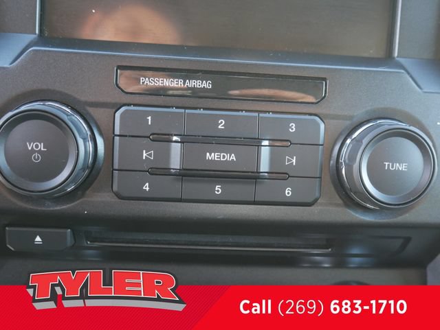 Used 2018 Ford F150 XLT w/ Equipment Group 302A Luxury AWD/4WD image 31
