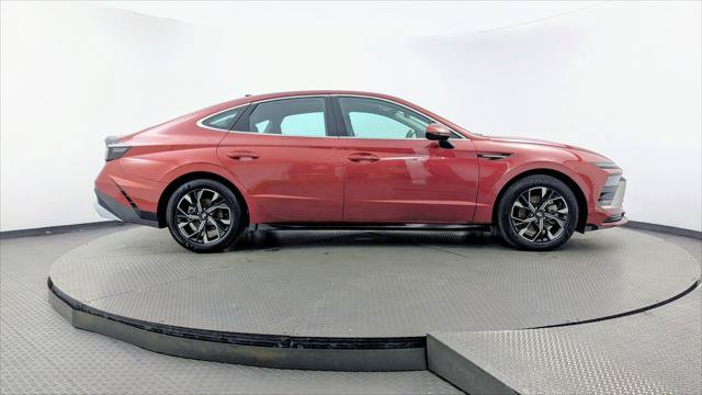 Used 2025 Hyundai Sonata SEL FWD image 9