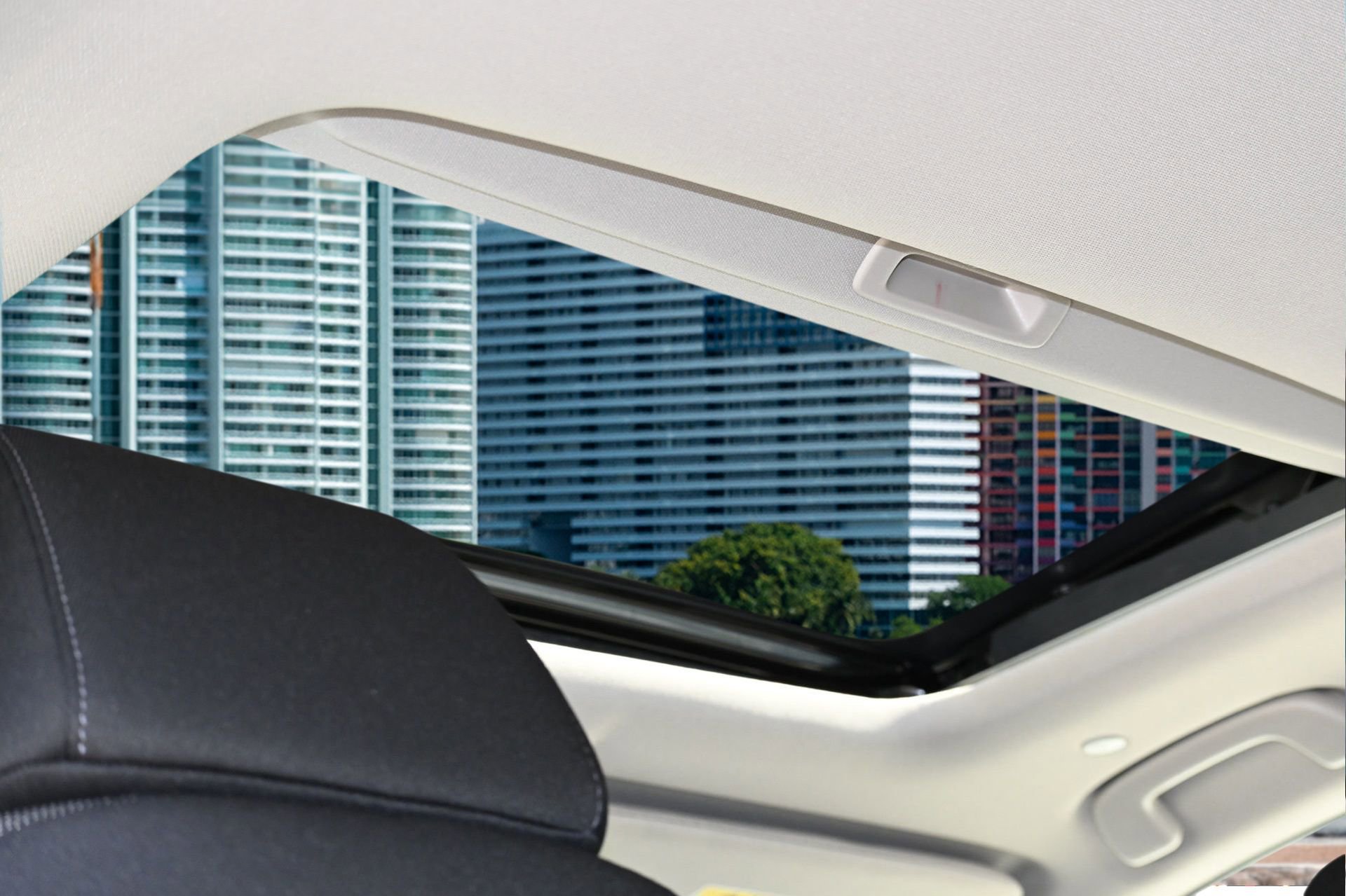 New 2025 Honda CR-V EX image 17