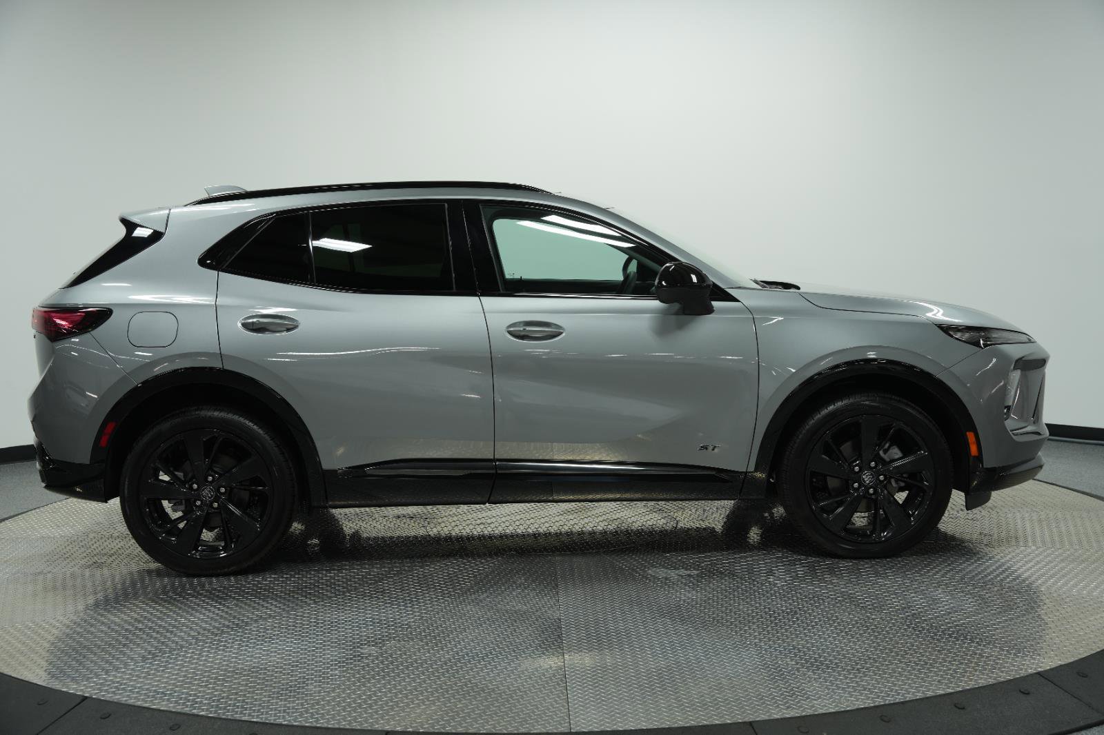 New 2025 Buick Envision Sport Touring image 10