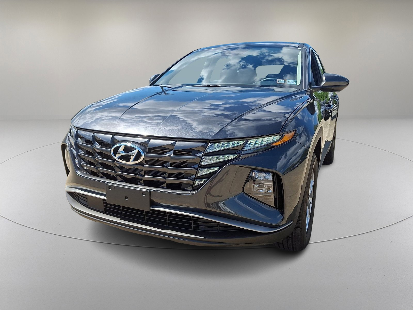 Certified 2023 Hyundai Tucson SE image 4