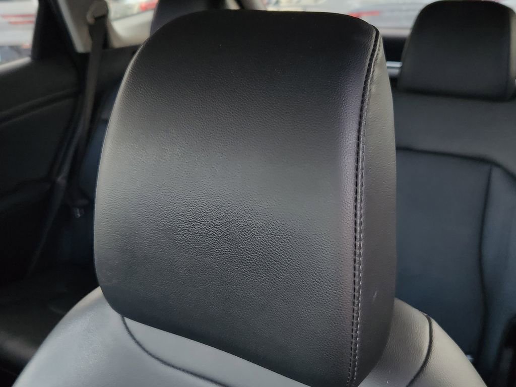 Used 2023 Kia Sportage EX image 14