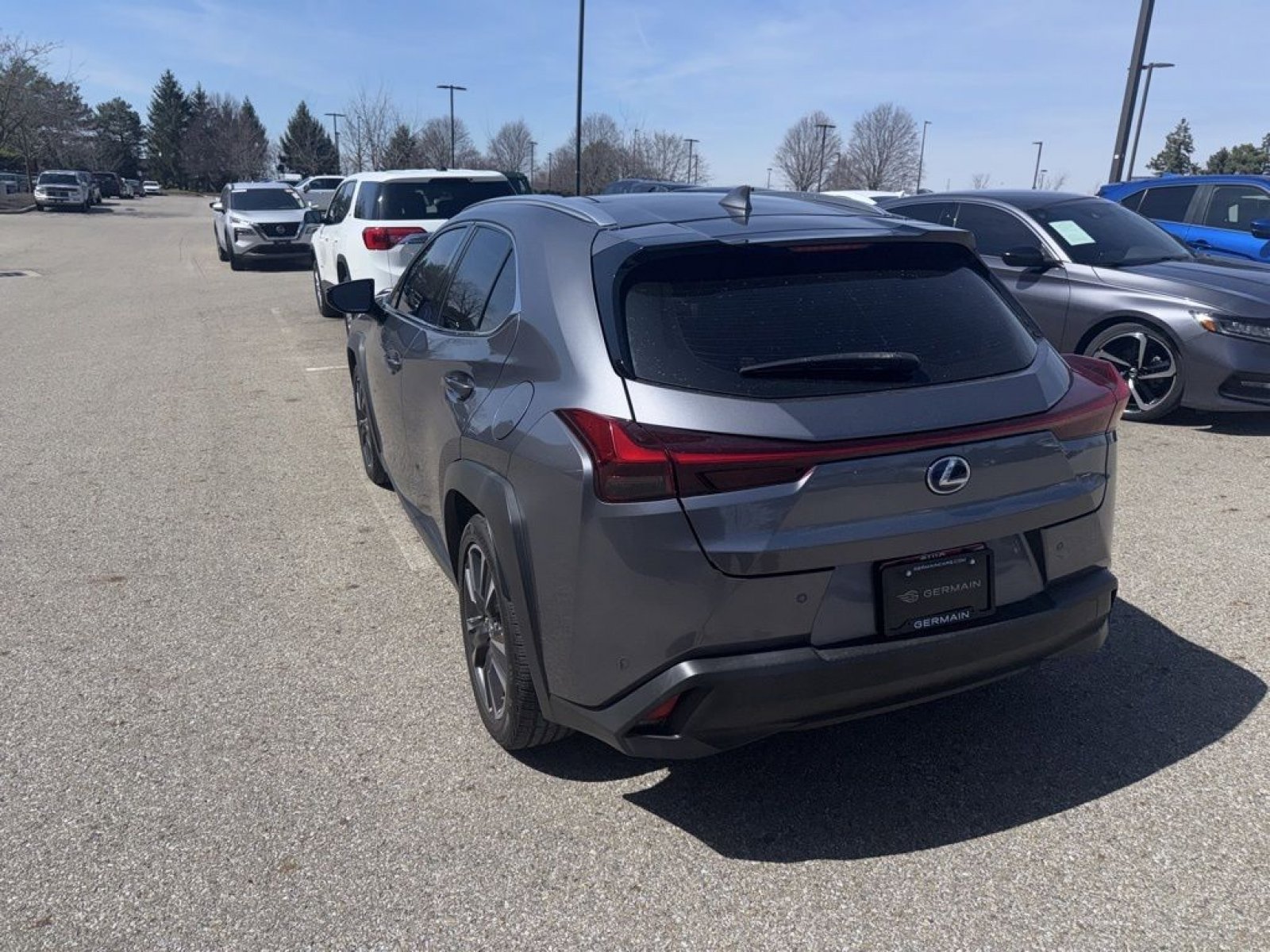 Used 2020 Lexus UX 250h w/ Premium Package image 7