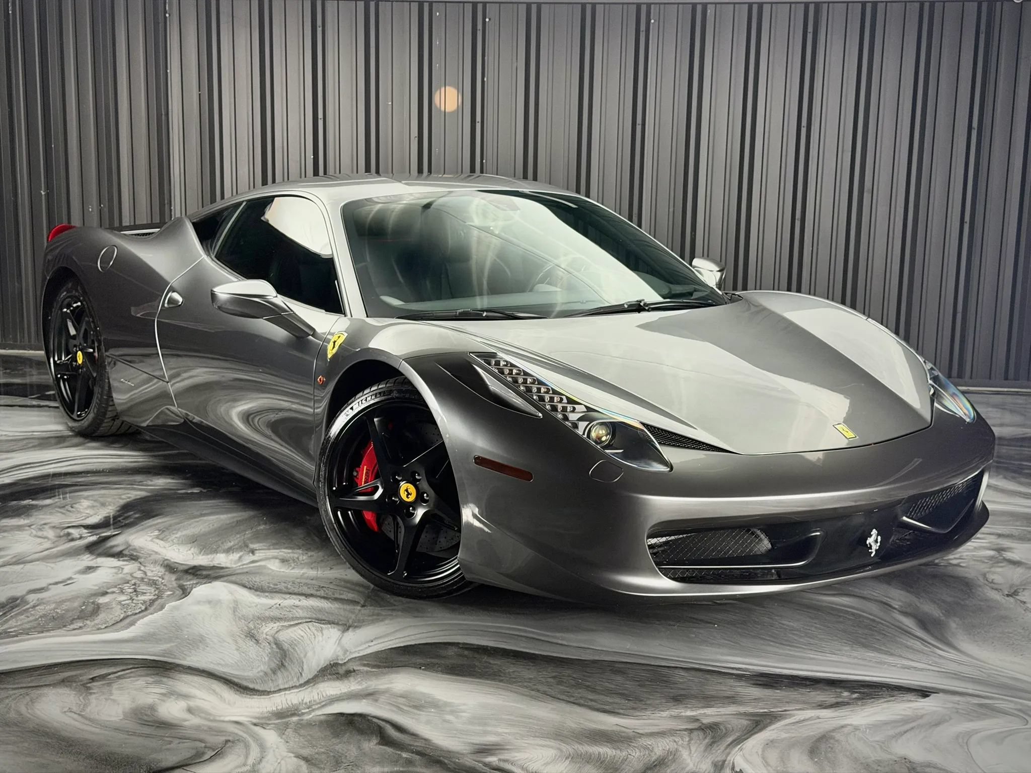Used 2011 Ferrari 458 Italia Coupe RWD image 34
