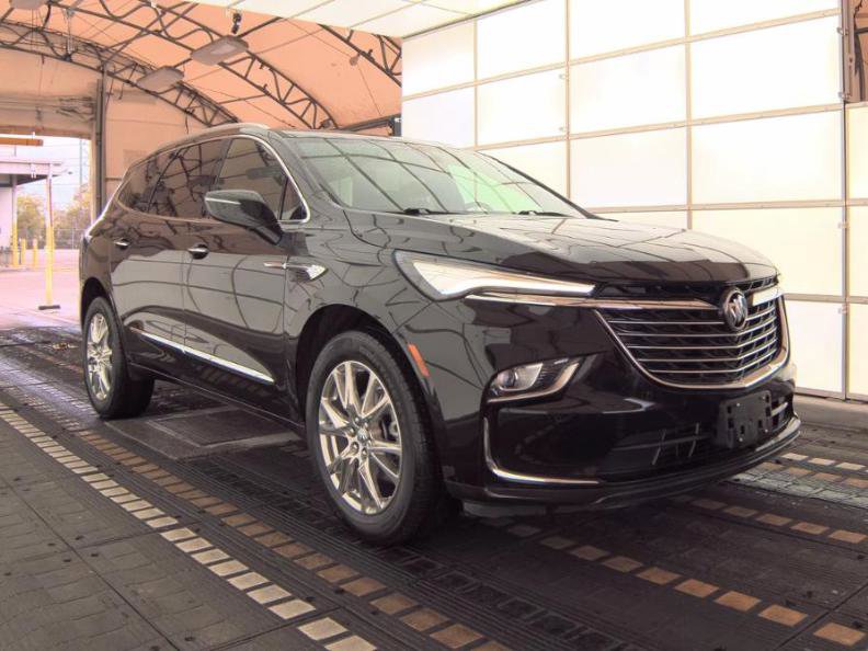 Used 2023 Buick Enclave Premium w/ Experience Buick Package AWD/4WD image 3