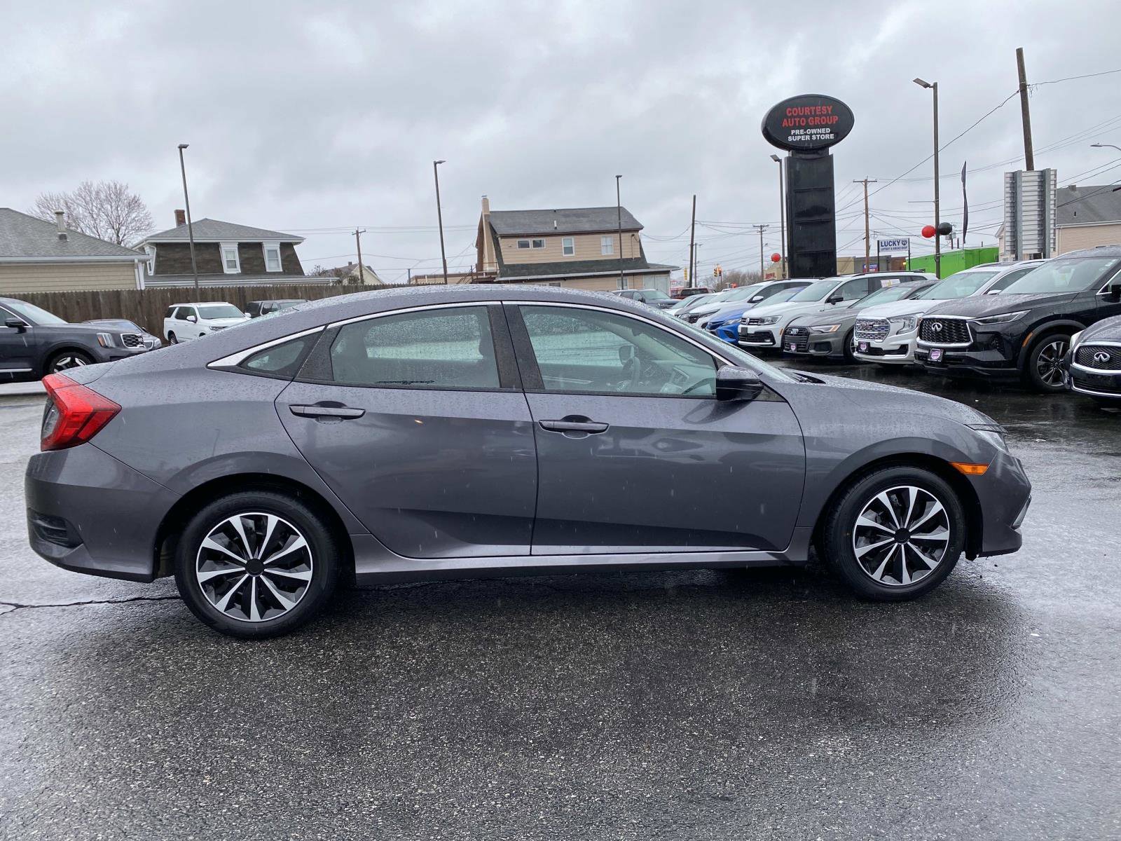 Used 2019 Honda Civic LX image 6