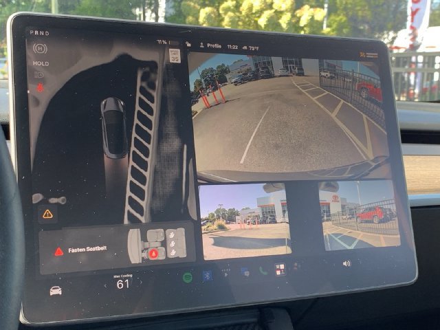 Used 2023 Tesla Model 3 Standard Range RWD image 22
