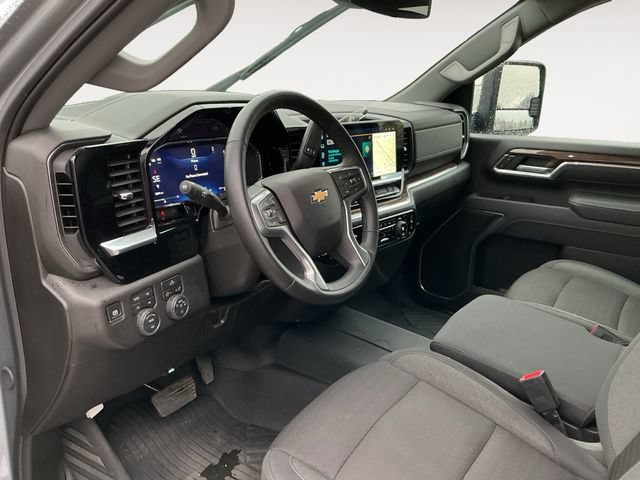 Used 2026 Chevrolet Silverado 3500 LT AWD/4WD image 9