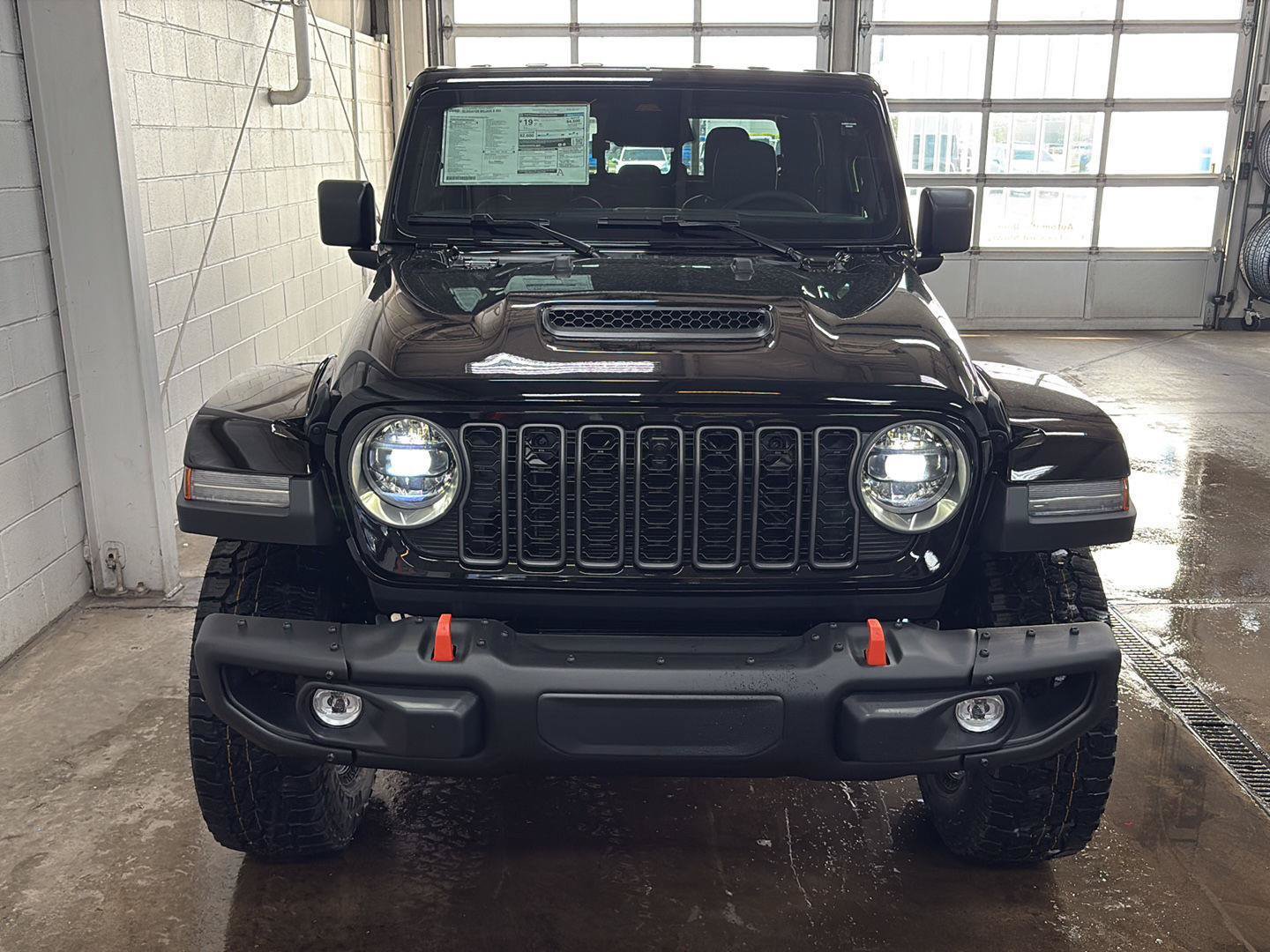 New 2026 Jeep Gladiator Mojave AWD/4WD image 38
