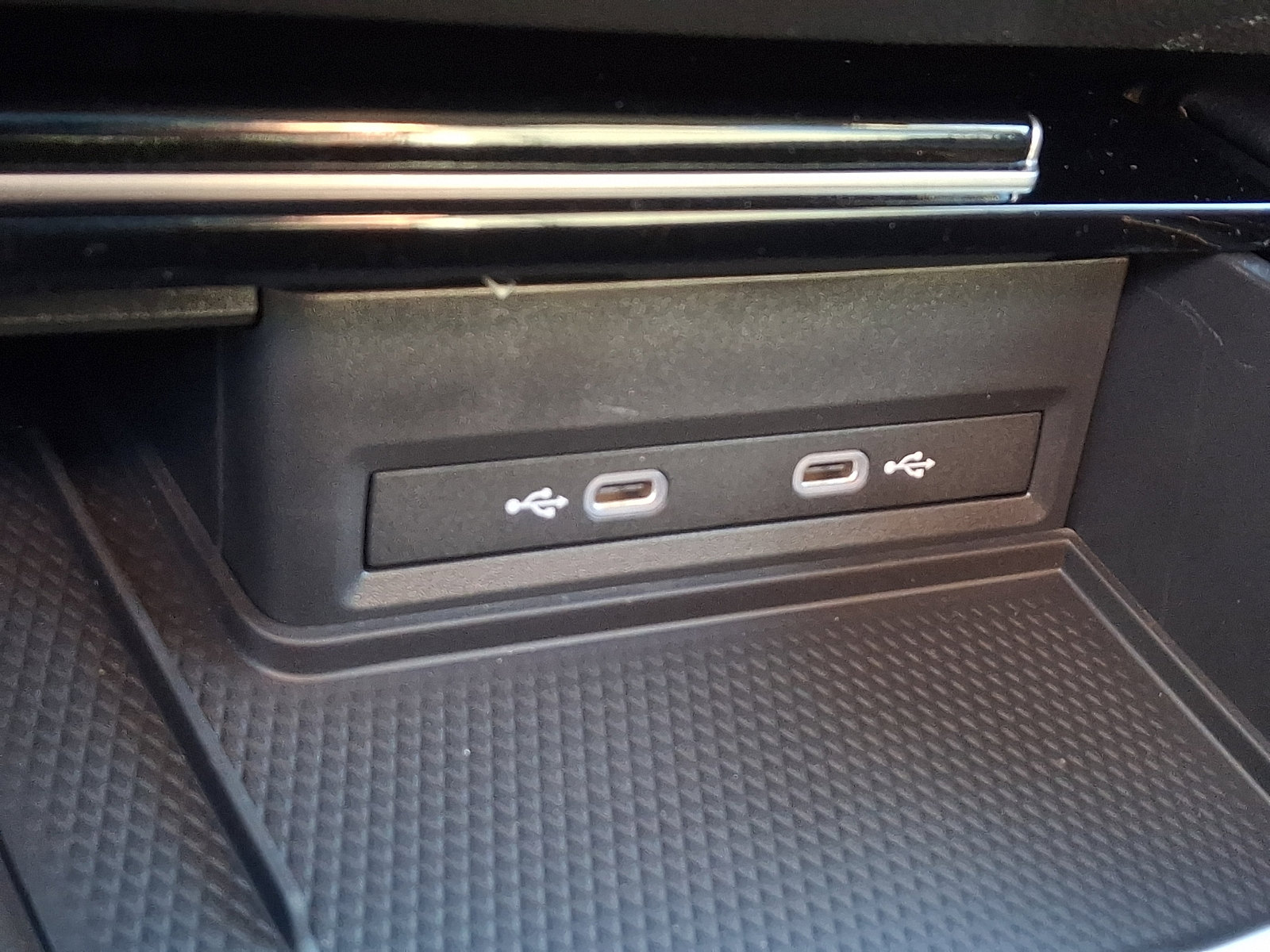 New 2026 Volkswagen Atlas Peak Edition image 17