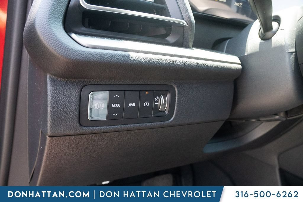 New 2026 Chevrolet Traverse LT w/ Midnight/Sport Edition AWD/4WD image 18