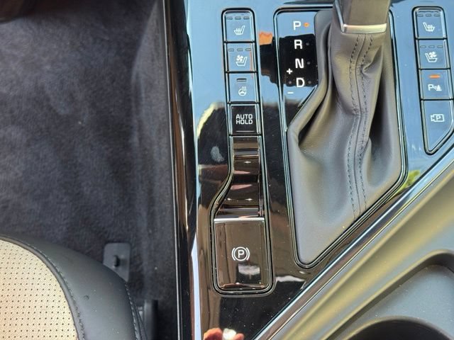 Certified 2025 Kia Niro SX Touring FWD image 50