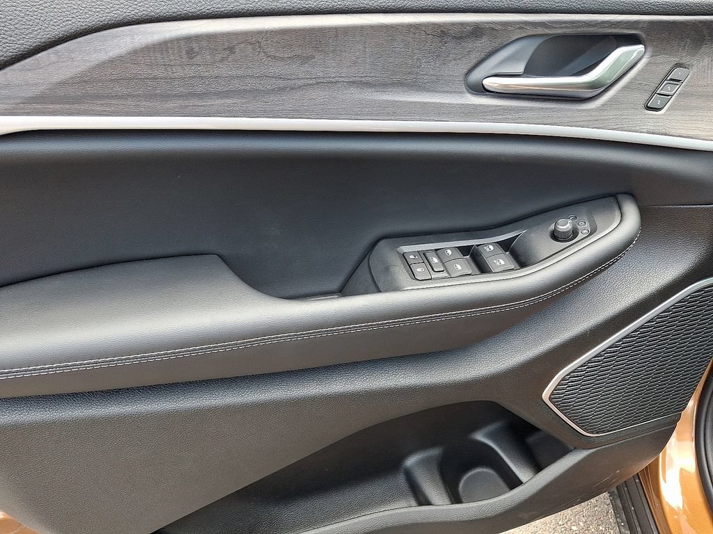 New 2026 Jeep Grand Cherokee L Limited AWD/4WD image 9